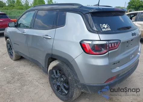 2023 Jeep Compass Altitude 4X4 из США, поврежденный, VIN 3C4NJDBN9PT513179